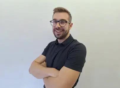 Agent profile picture