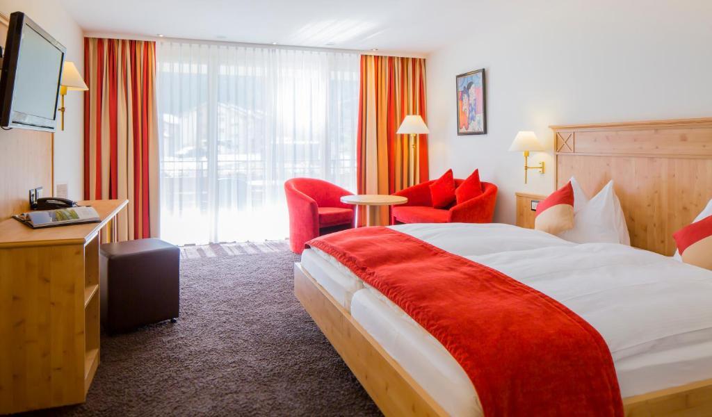 Hotel Taescherhof image 1