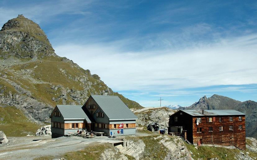 Cabane de Prafleuri image 1