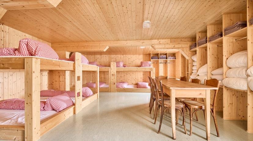 Hotel Klausenpass image 2