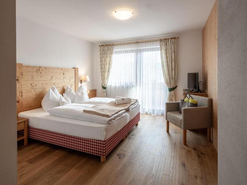 Hotel Falken image 2