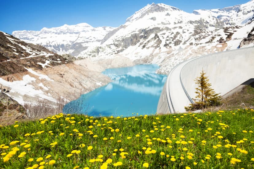 Spring at Emosson Dam