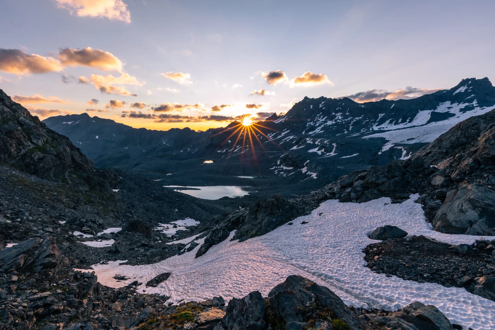 sunrise over Col de Louvie