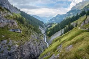 Spectacular views in Kiental from Griesalp to Obere Bundalp