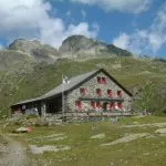 grialetsch hut in the summer