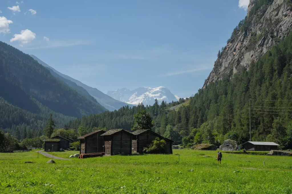 The valley hike towards Herbriggen