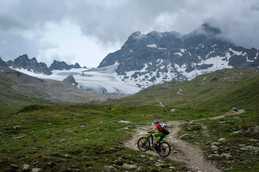 trail to the next hut on the kesch trek